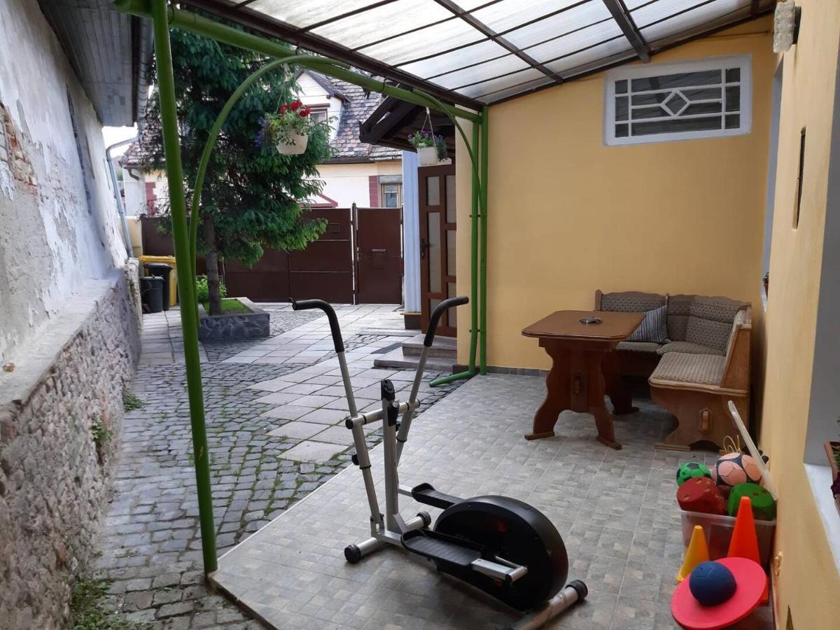 La Pablito Villa Mediaş Exteriör bild